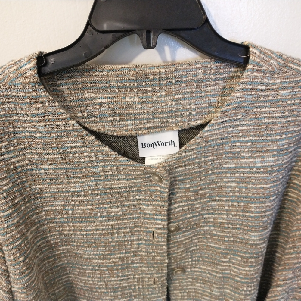 Spring, tweed like, versatile jacket - Picture 2 of 9